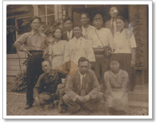 設立当初の写真