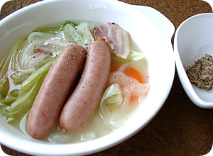 庄内豚あらびきウインナーとベーコンで、うまみが生きる簡単ヘルシーメニュー